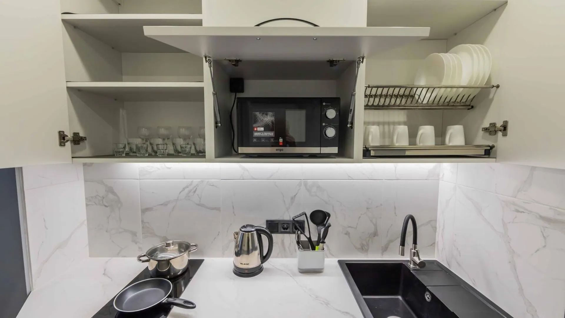 Cityapartments Kyiv Lukianivska